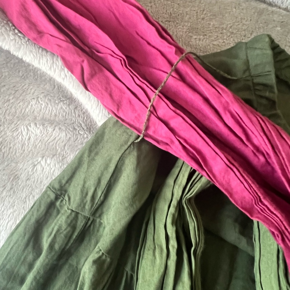 Karen Kane, Dip Dye Maxi skirt - Picture 4 of 4